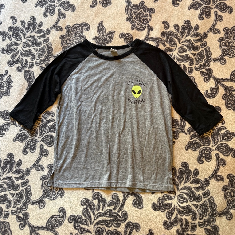 Alien Graphic Shirt - Black and Gray